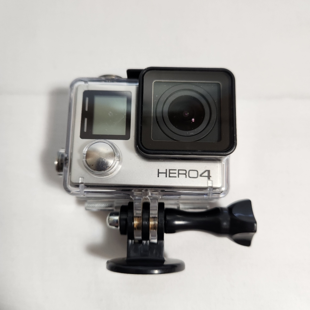 GoPro 4 silver bundle